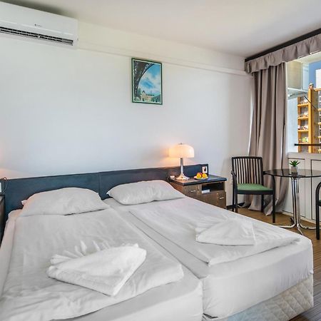 Hotel Hungaria Σίοφοκ Εξωτερικό φωτογραφία