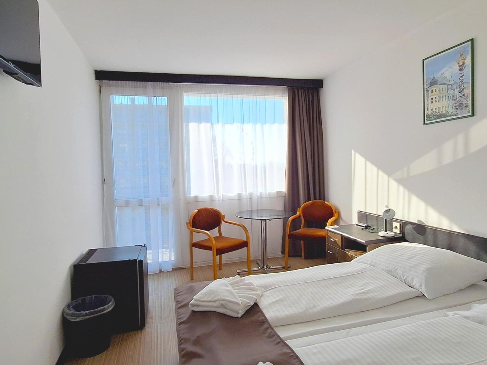 Hotel Hungaria Σίοφοκ Εξωτερικό φωτογραφία