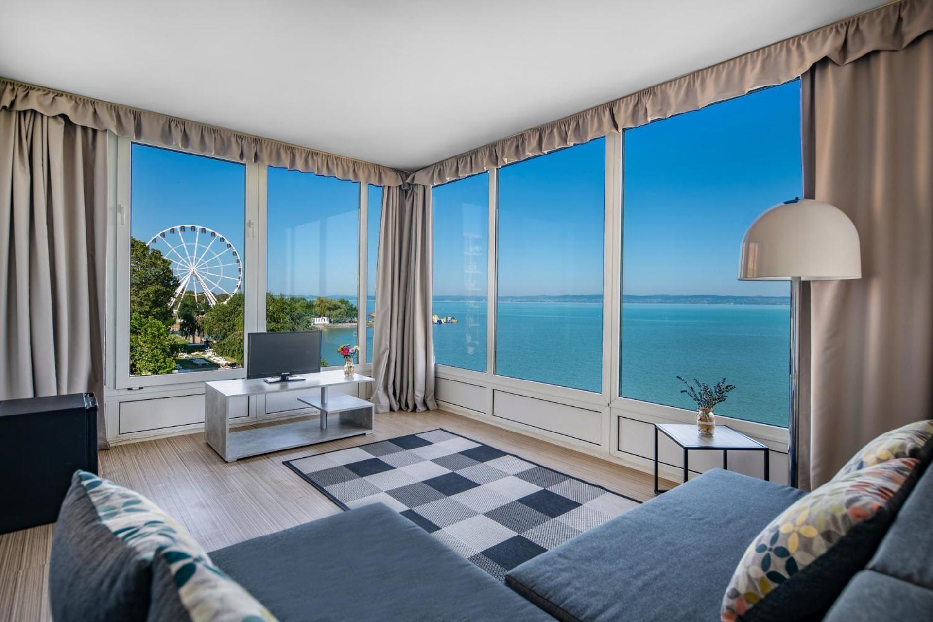 Hotel Hungaria Σίοφοκ Εξωτερικό φωτογραφία